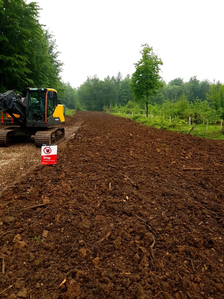 1af4d39e-e5dc-457b-a54c-cdab30752c81